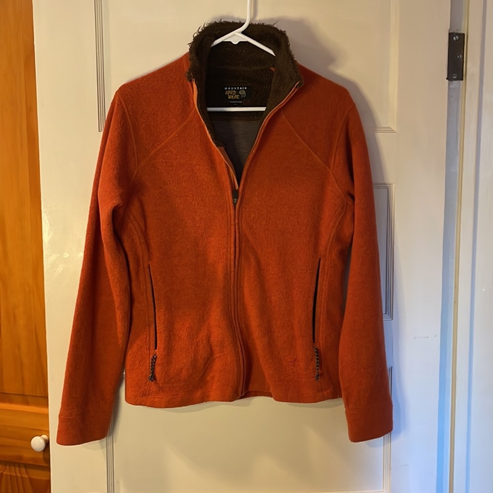 Mountain Hardware Women’s Medium Orange Zip Up Fleece